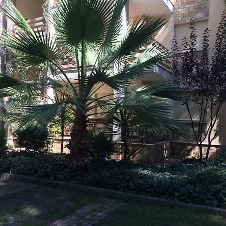 Eurocoli Rezidence Golem (Tirana)