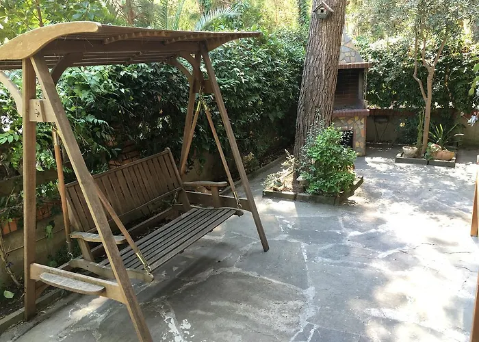 Eurocoli Rezidence Appartement Golem (Tirana)