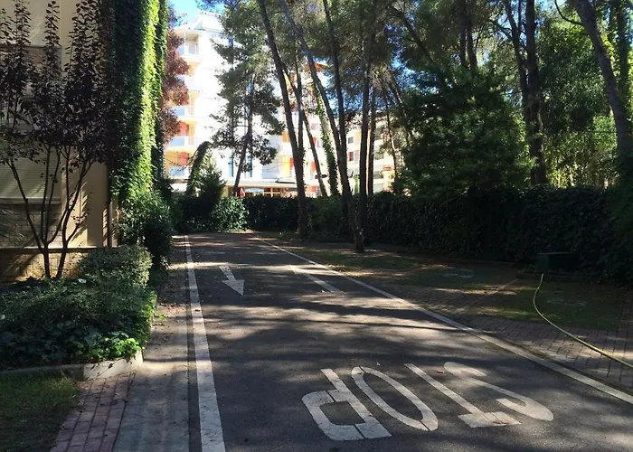 Eurocoli Rezidence Appartement Golem (Tirana)